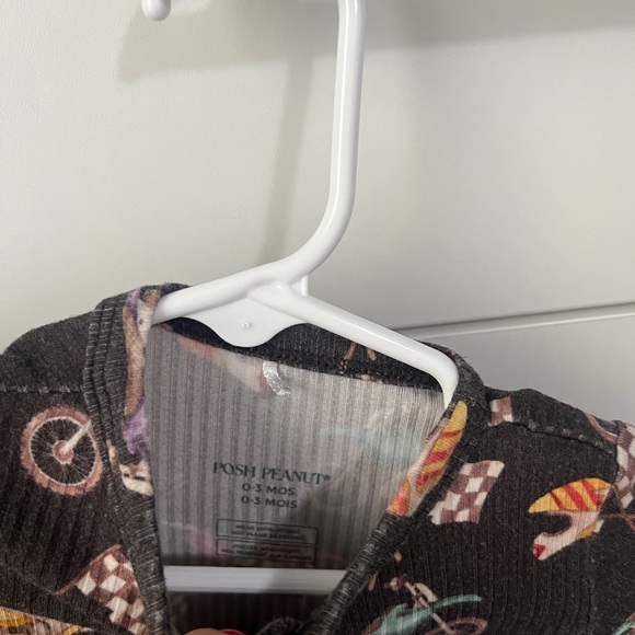 Posh Peanut Footie - Picture 2 of 2